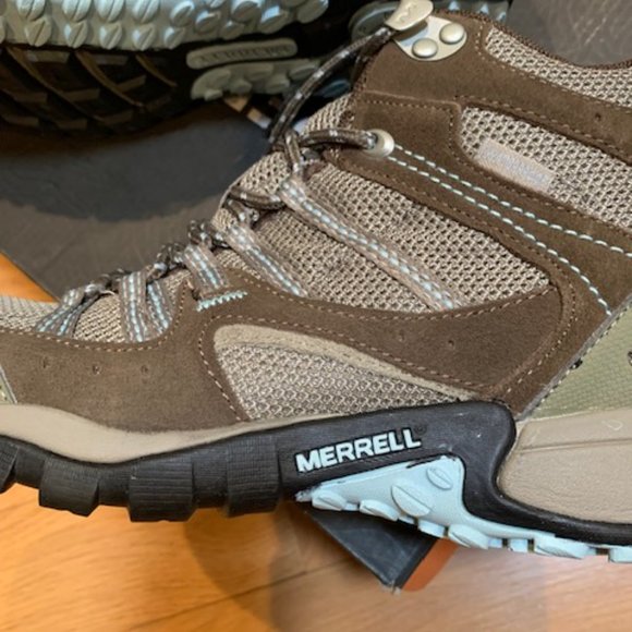 New Merrell Tuskora Mid Waterproof Hiking/Trail Boots - Picture 6 of 11